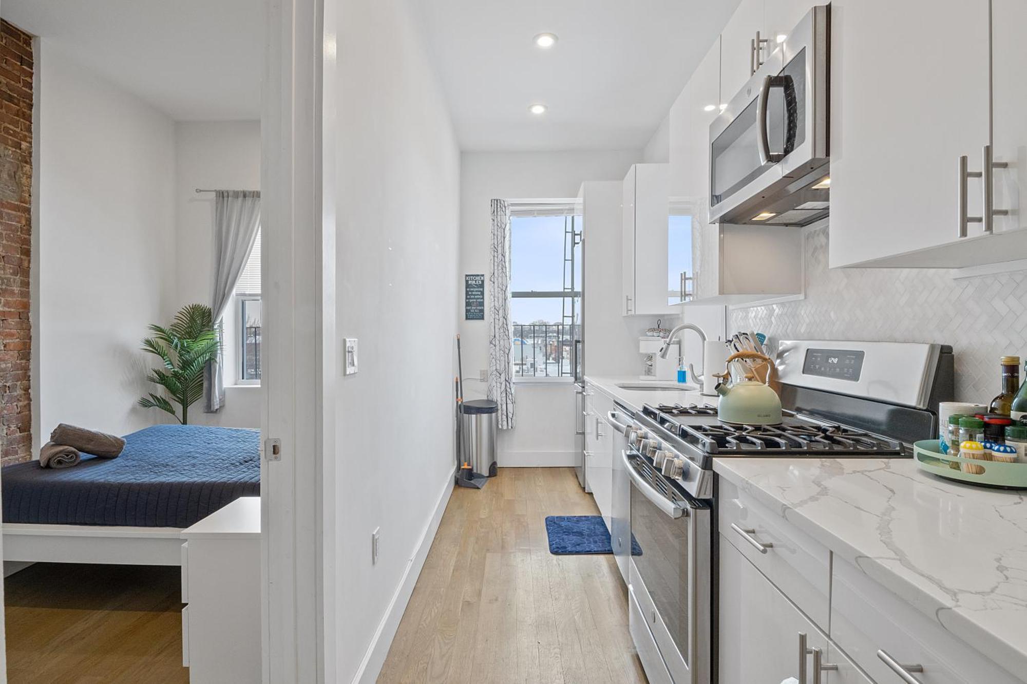 Chic Penthouse 15 Minutes From Nyc - Bus Stop At Doorstep Хоубоукън Екстериор снимка