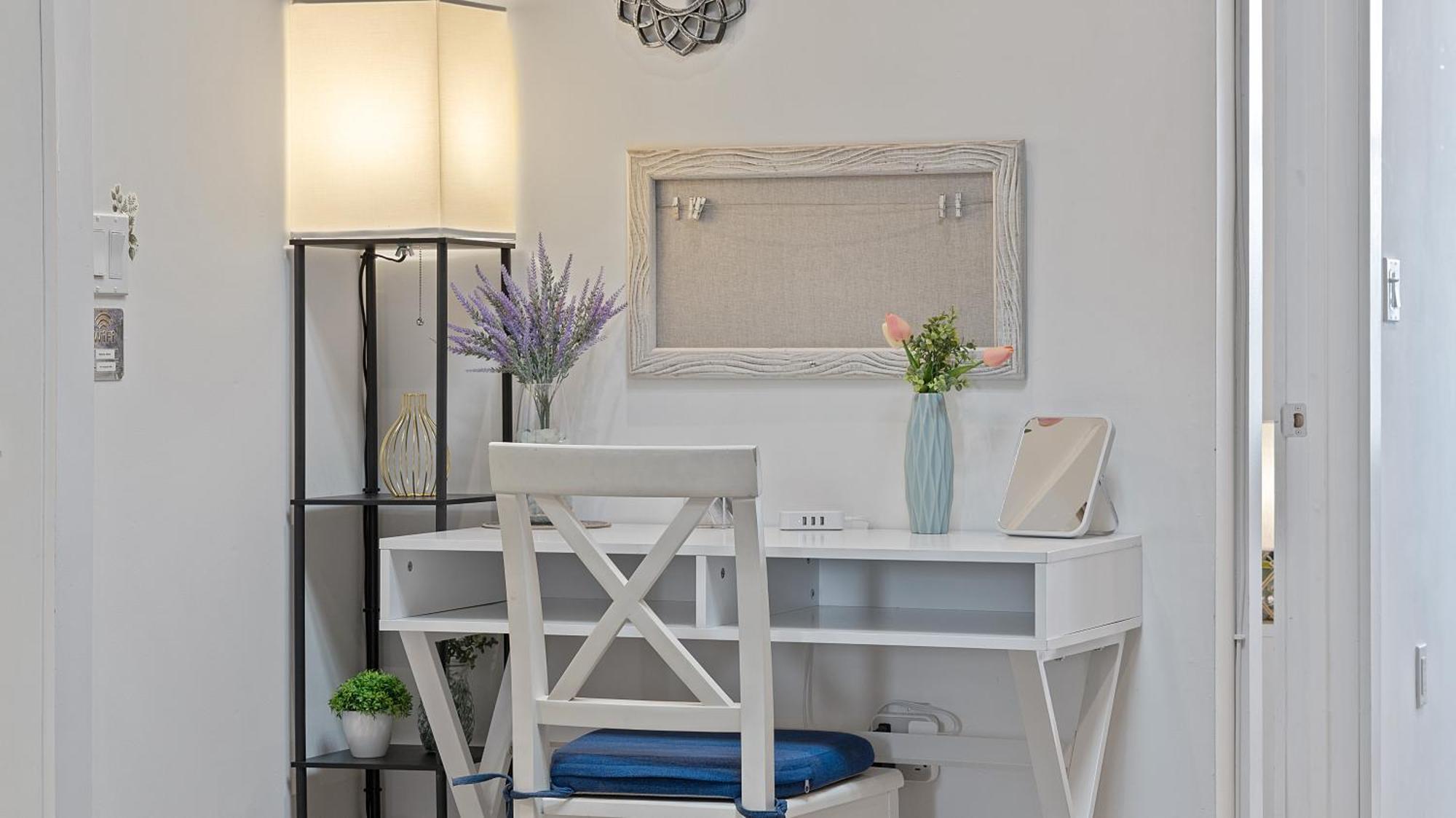 Chic Penthouse 15 Minutes From Nyc - Bus Stop At Doorstep Хоубоукън Екстериор снимка
