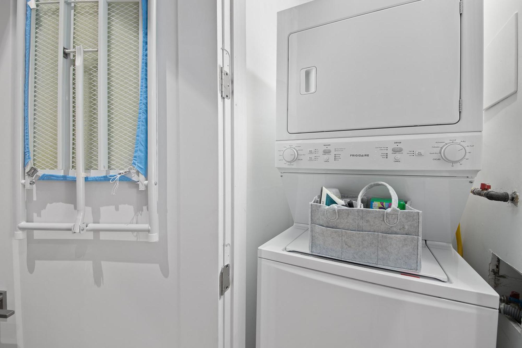 Chic Penthouse 15 Minutes From Nyc - Bus Stop At Doorstep Хоубоукън Екстериор снимка
